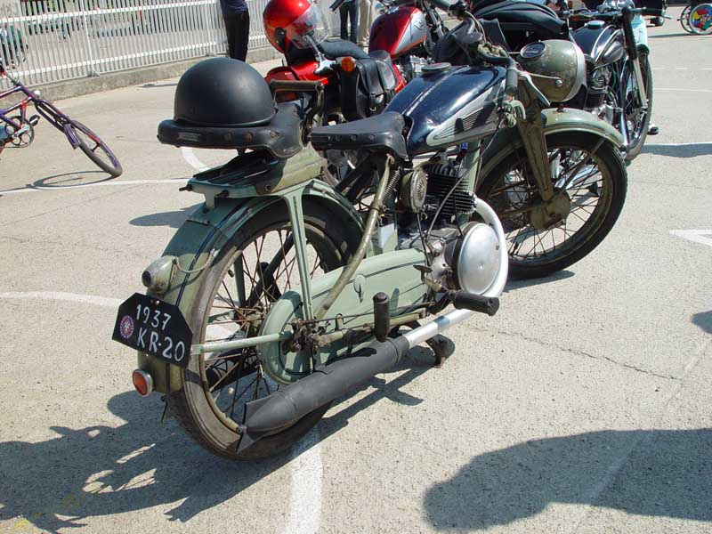 01 (25)